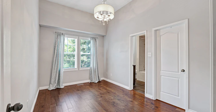 117 Mugford Road, Aurora, ON, L4G 7J5 - 11
