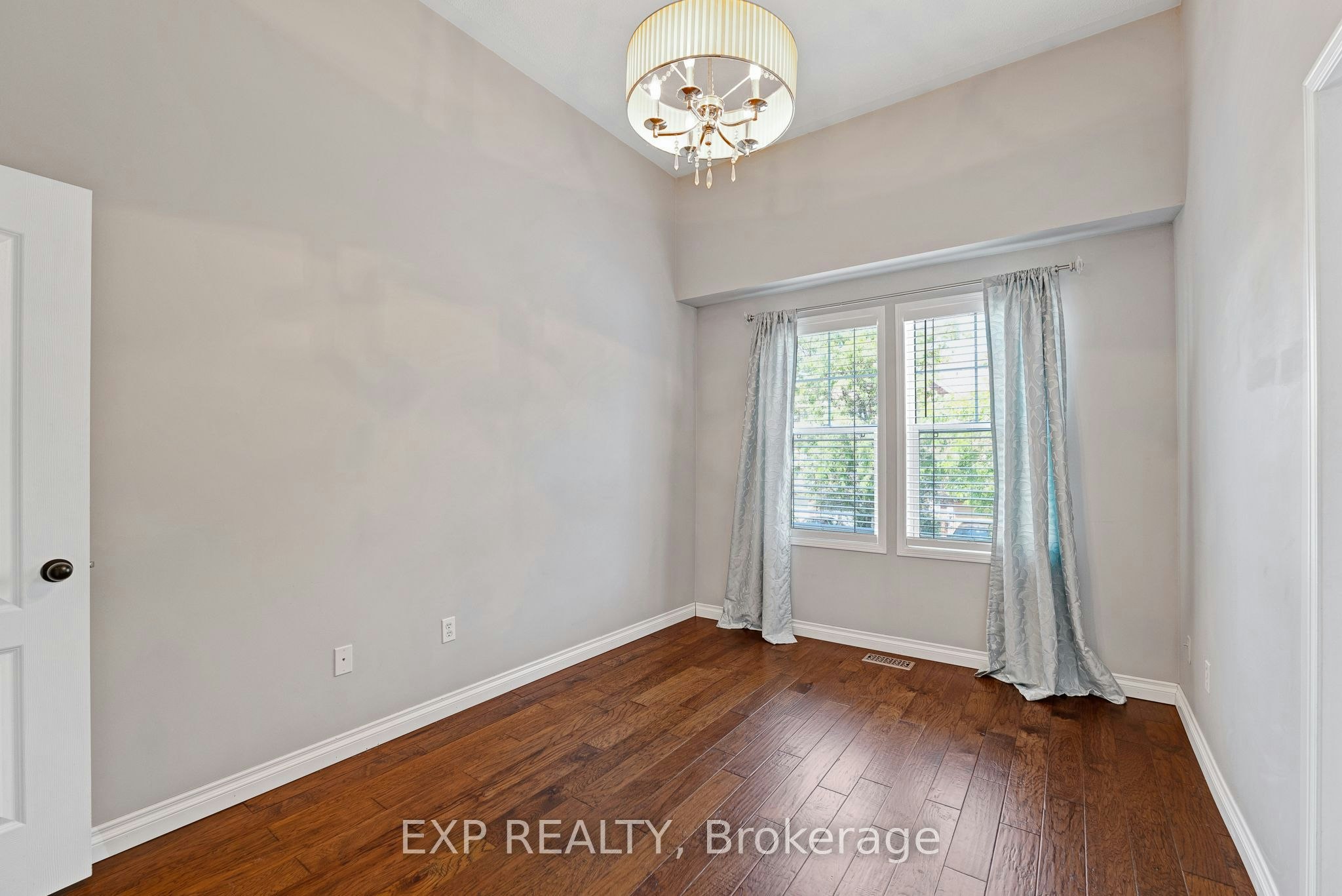 117 Mugford Road, Aurora, ON, L4G 7J5 - 13