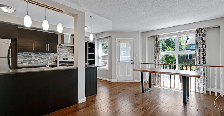 117 Mugford Road, Aurora, ON, L4G 7J5 - 8
