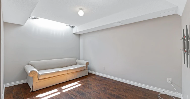 117 Mugford Road, Aurora, ON, L4G 7J5 - 23