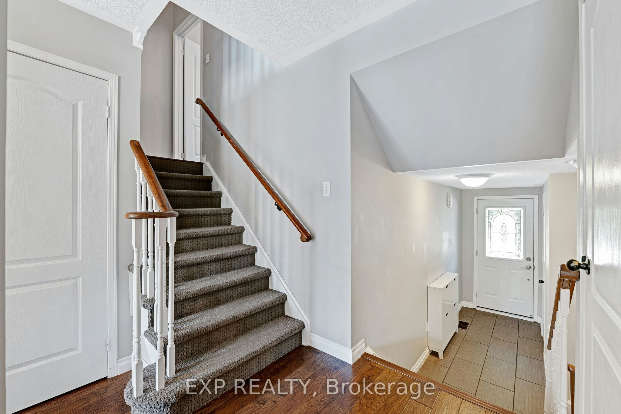 117 Mugford Road, Aurora, ON, L4G 7J5 - 9