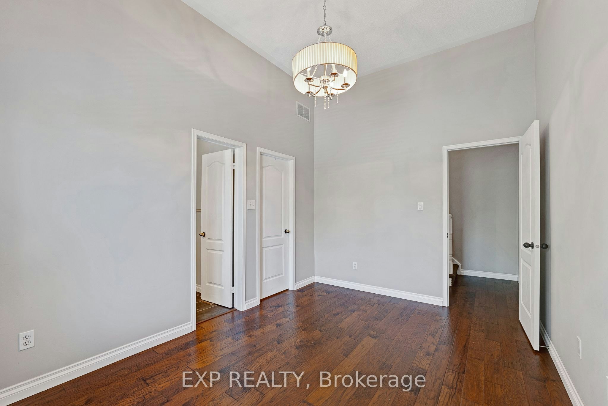 117 Mugford Road, Aurora, ON, L4G 7J5 - 12