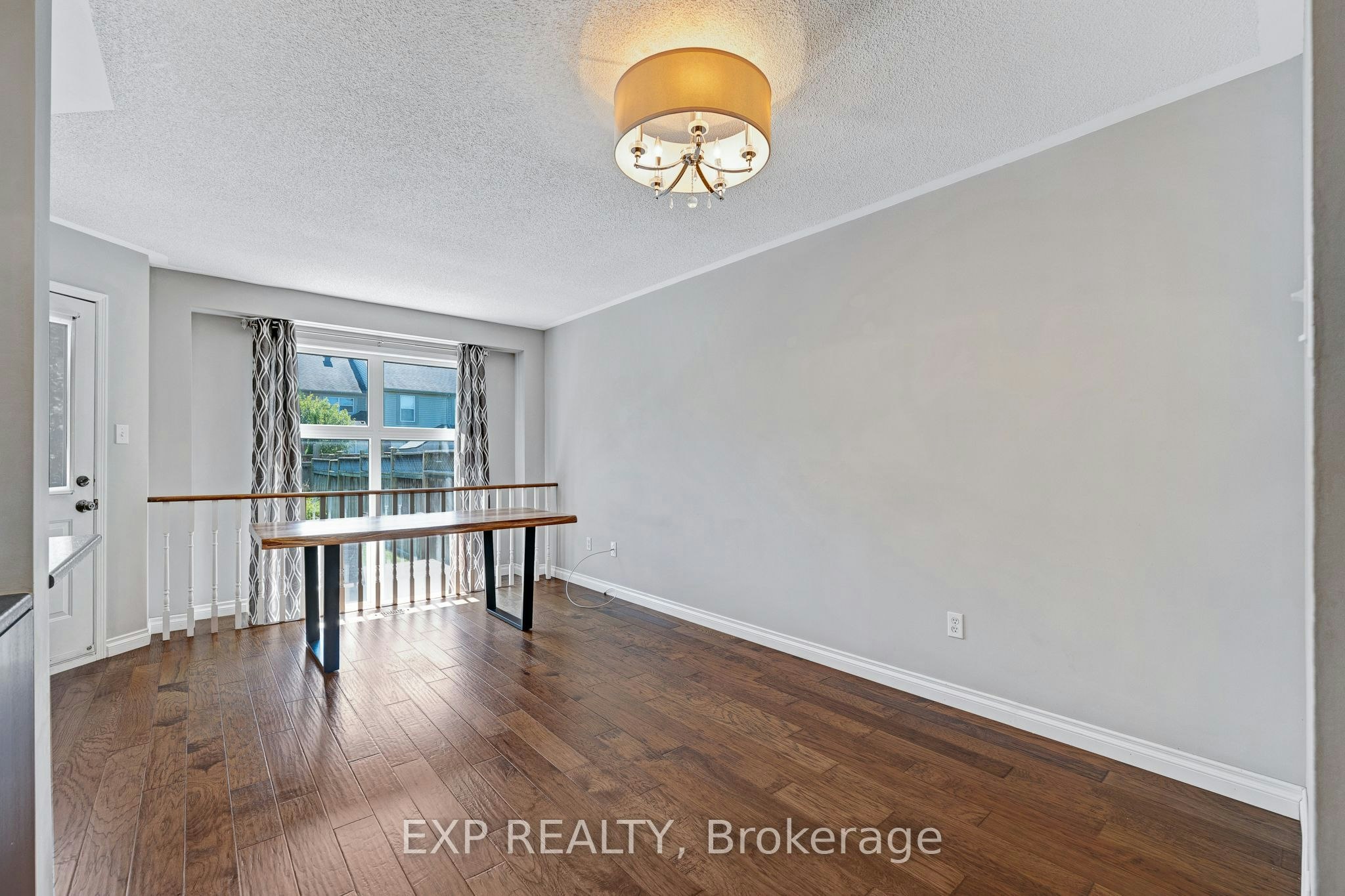 117 Mugford Road, Aurora, ON, L4G 7J5 - 7