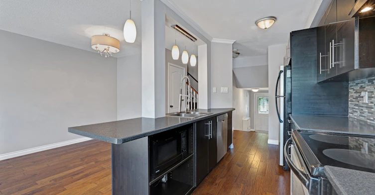 117 Mugford Road, Aurora, ON, L4G 7J5 - 5