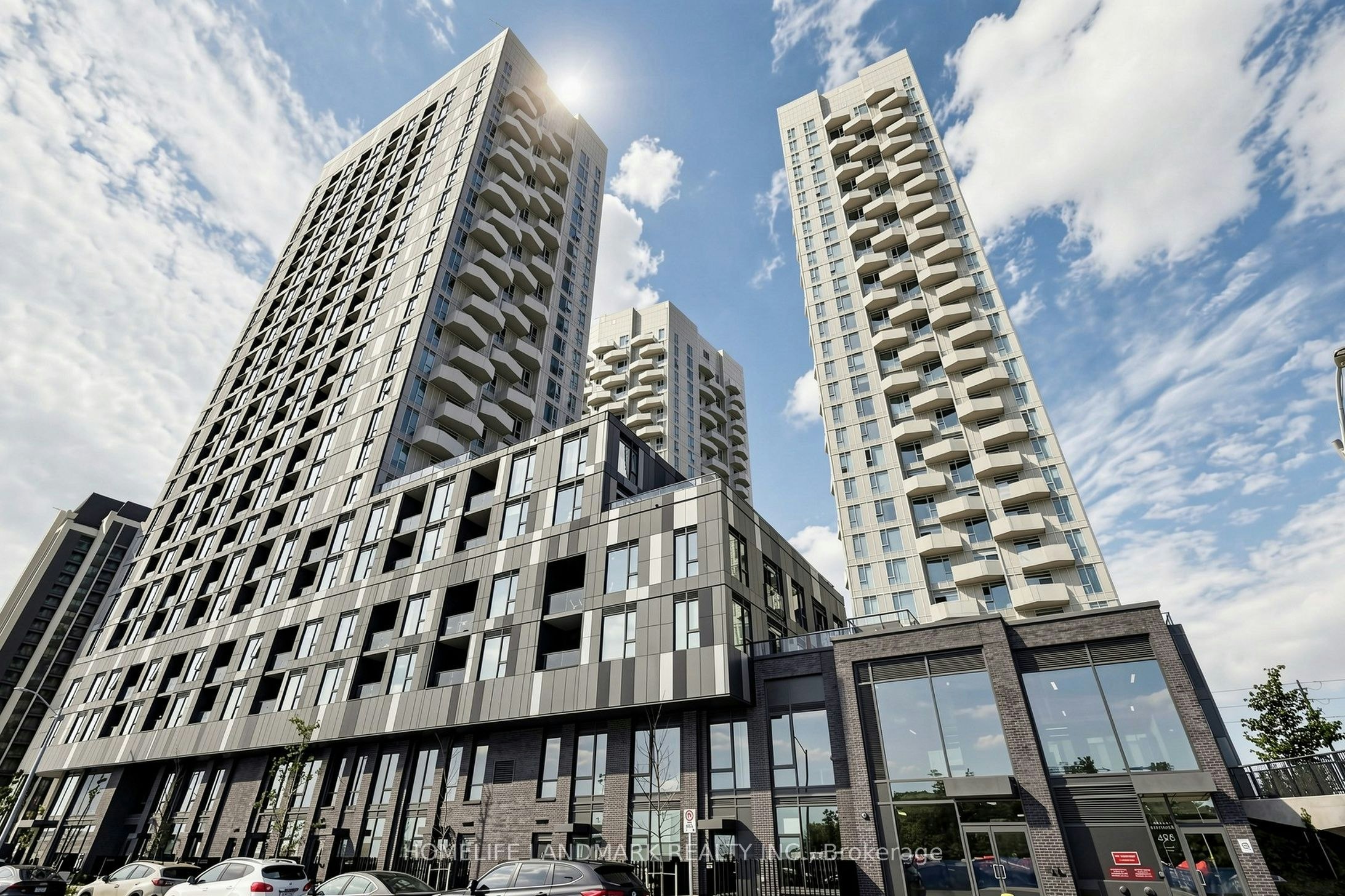 1129-498 Caldari Road, Vaughan, ON, L4K 0R5