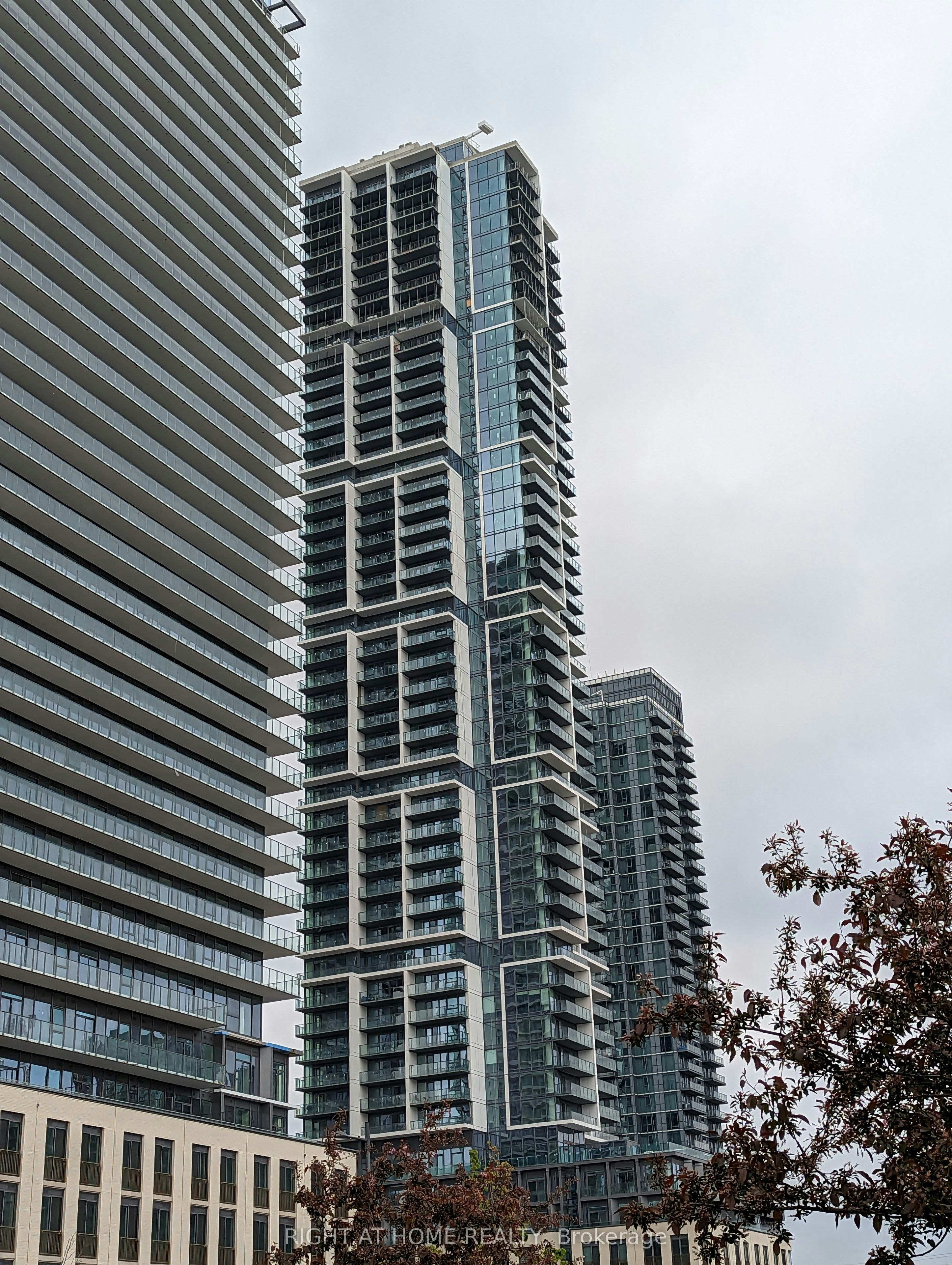 1909-7890 Jane Street, Vaughan, ON, L4K 0K9 - 2