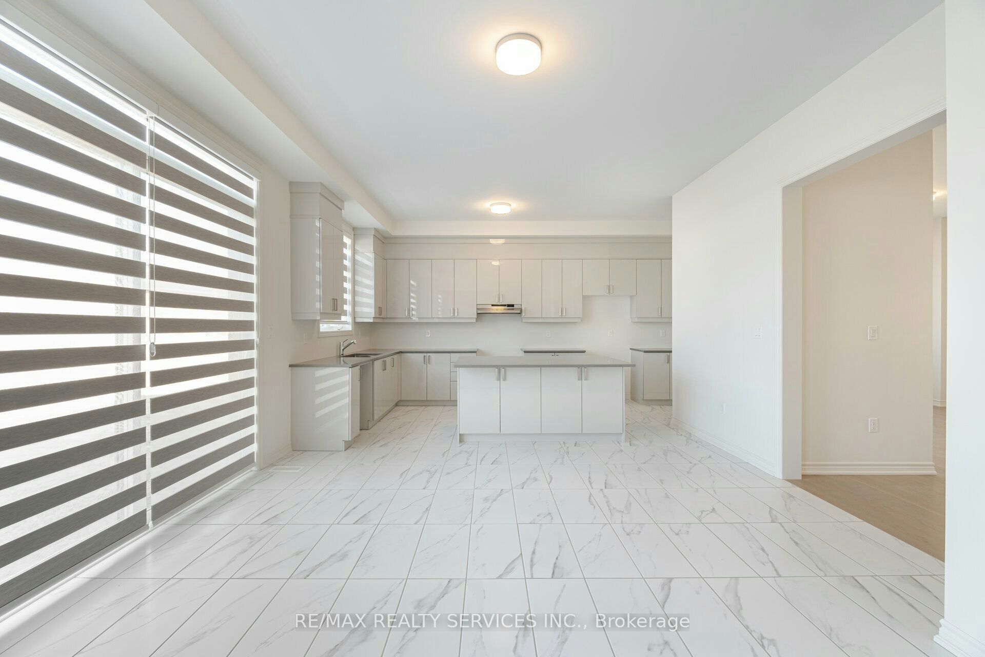 7 Sandhill Crescent N, Adjala-Tosorontio, ON, L0G 1W0 - 15