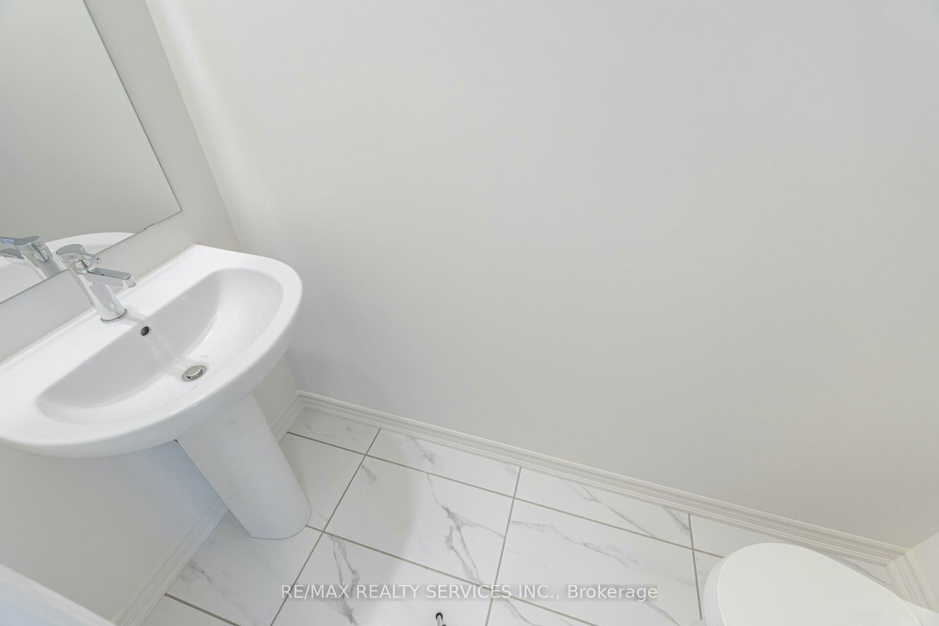 7 Sandhill Crescent N, Adjala-Tosorontio, ON, L0G 1W0 - 20