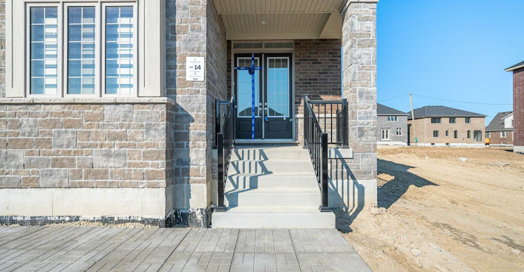 7 Sandhill Crescent N, Adjala-Tosorontio, ON, L0G 1W0 - 4