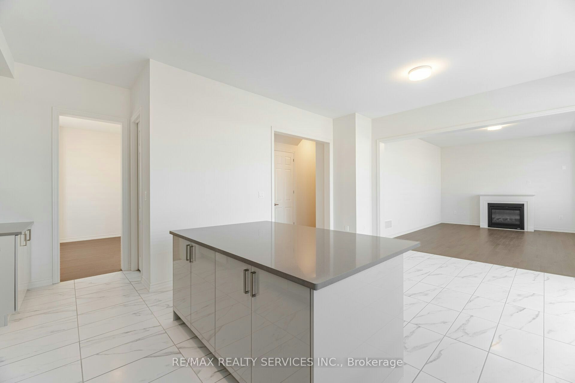 7 Sandhill Crescent N, Adjala-Tosorontio, ON, L0G 1W0 - 12