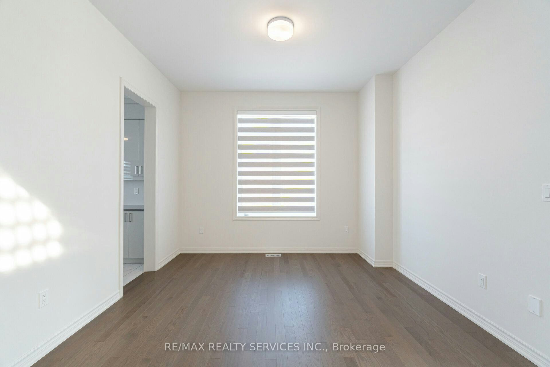 7 Sandhill Crescent N, Adjala-Tosorontio, ON, L0G 1W0 - 10