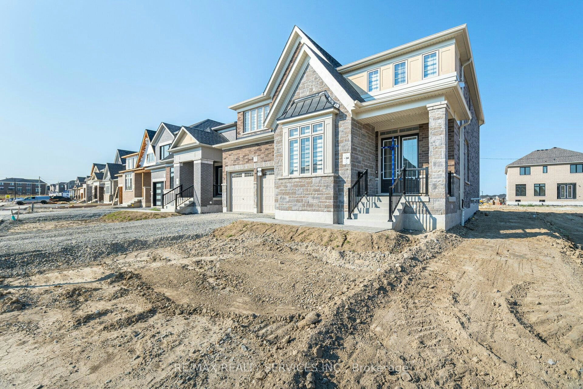 7 Sandhill Crescent N, Adjala-Tosorontio, ON, L0G 1W0 - 3