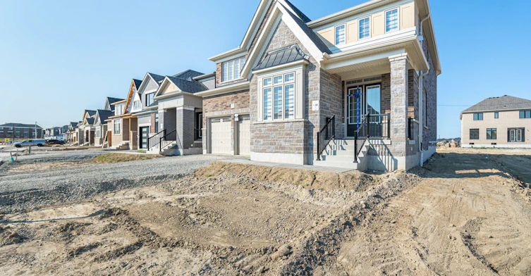 7 Sandhill Crescent N, Adjala-Tosorontio, ON, L0G 1W0 - 3
