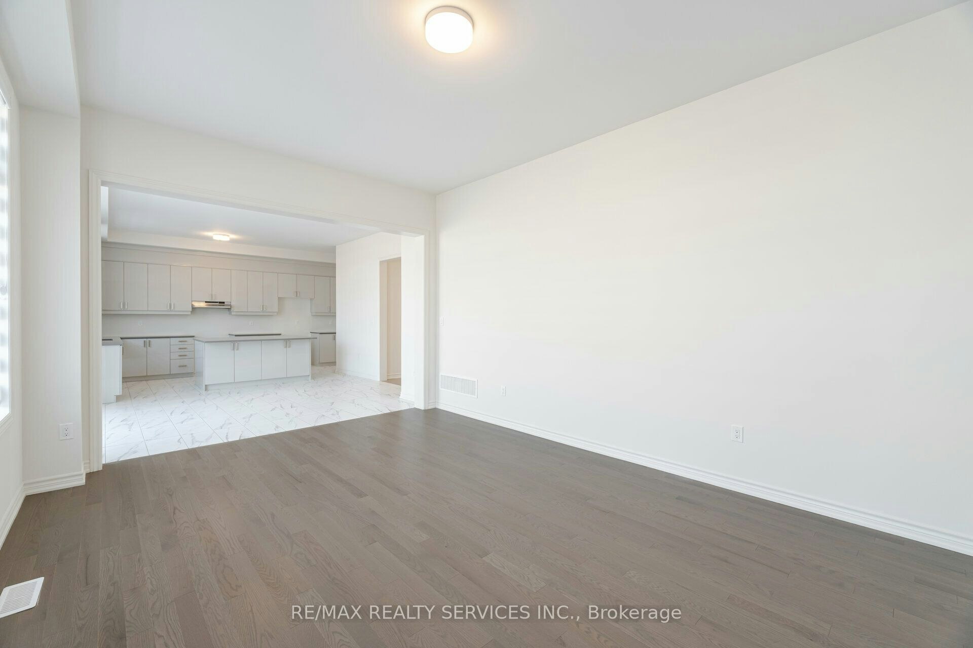 7 Sandhill Crescent N, Adjala-Tosorontio, ON, L0G 1W0 - 17