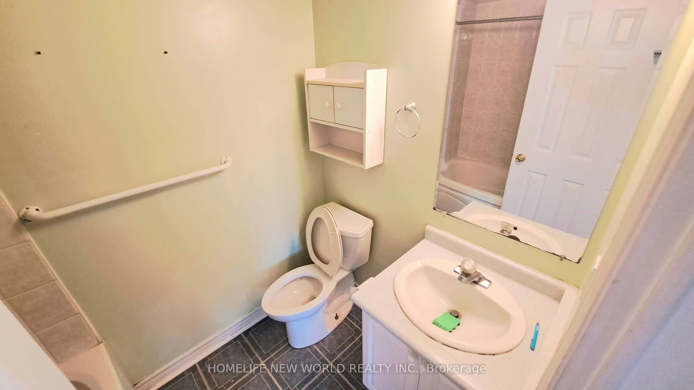 W/O BSMT-46 Queen Street, Bradford West Gwillimbury, ON, L3Z 1L1 - 8
