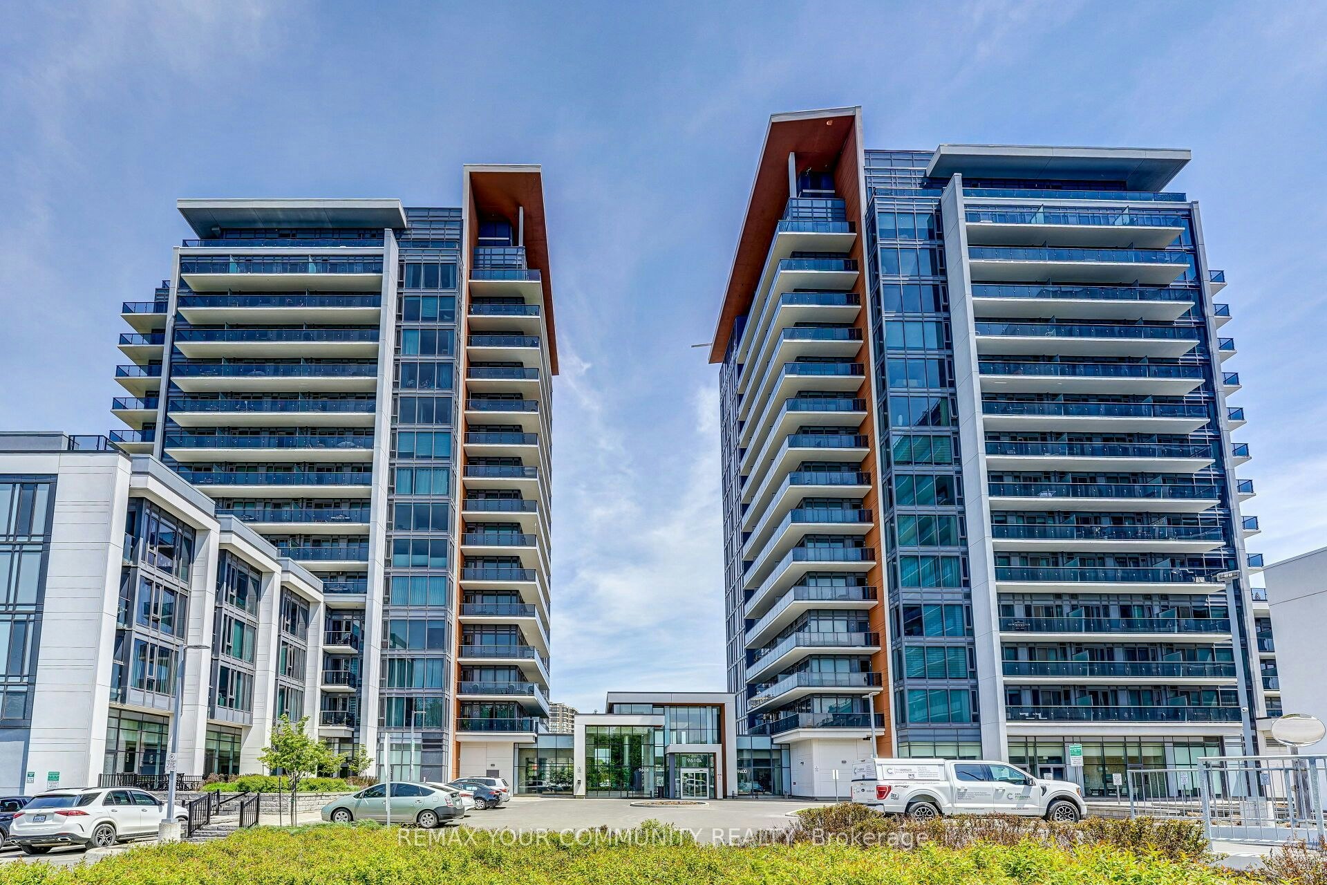 705A-9608 Yonge Street, Richmond Hill, ON, L4C 0X4