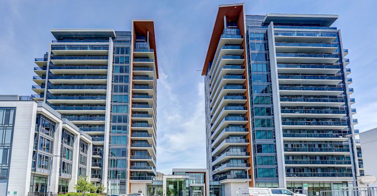705A-9608 Yonge Street, Richmond Hill, ON, L4C 0X4