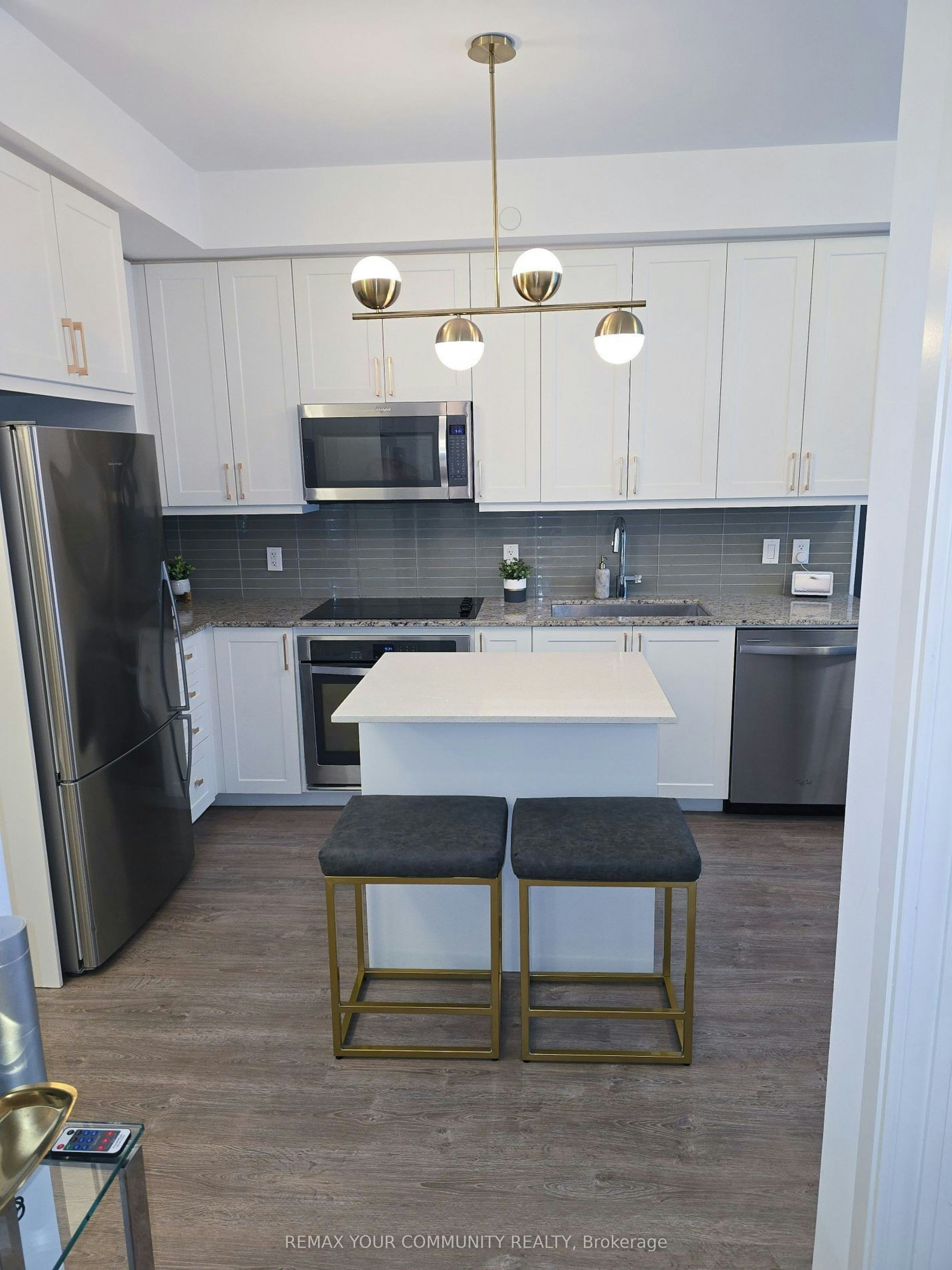705A-9608 Yonge Street, Richmond Hill, ON, L4C 0X4 - 2