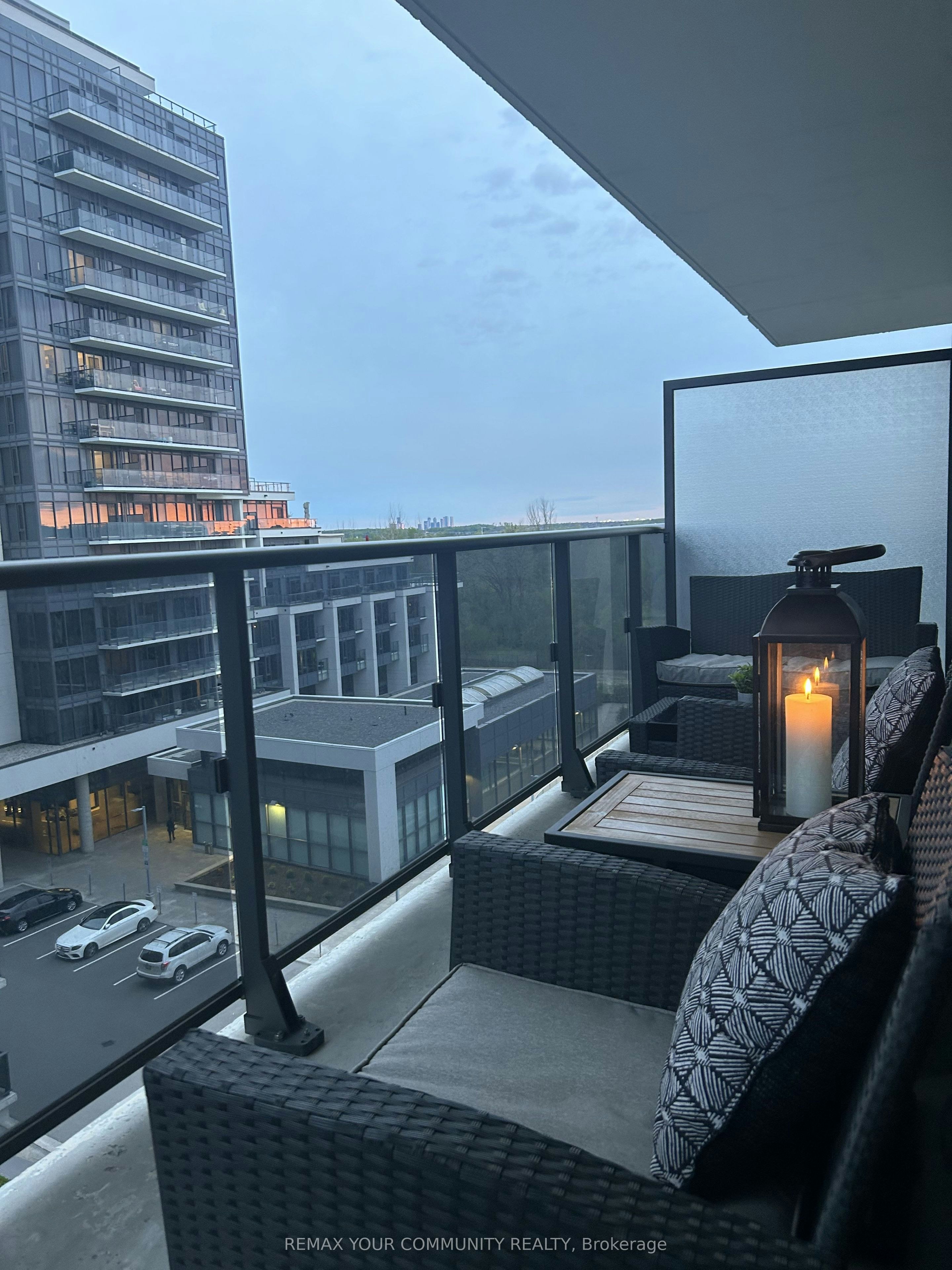 705A-9608 Yonge Street, Richmond Hill, ON, L4C 0X4 - 7