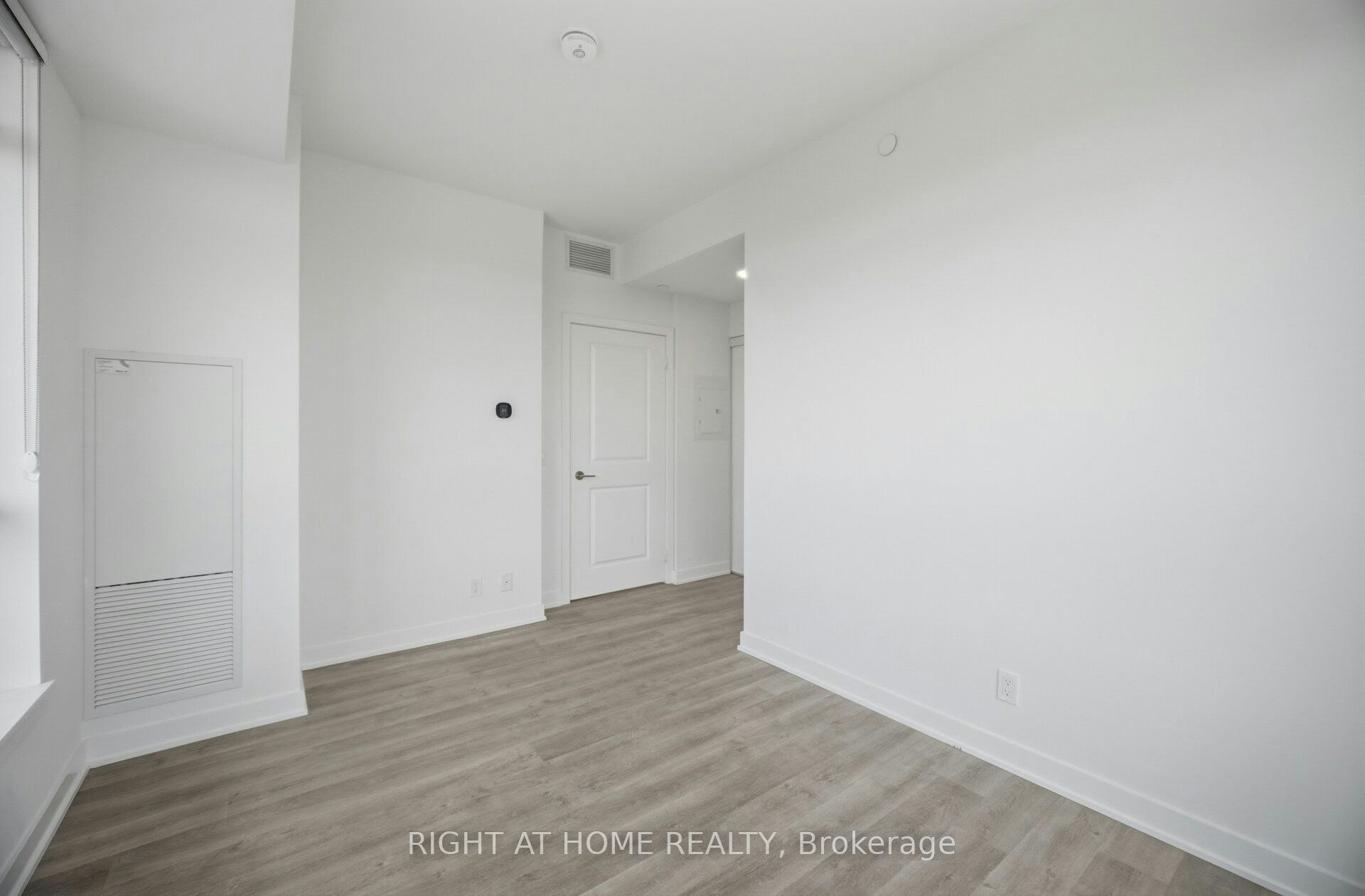 2002-30 Upper Mall Way, Vaughan, ON, L4J 0L7 - 21