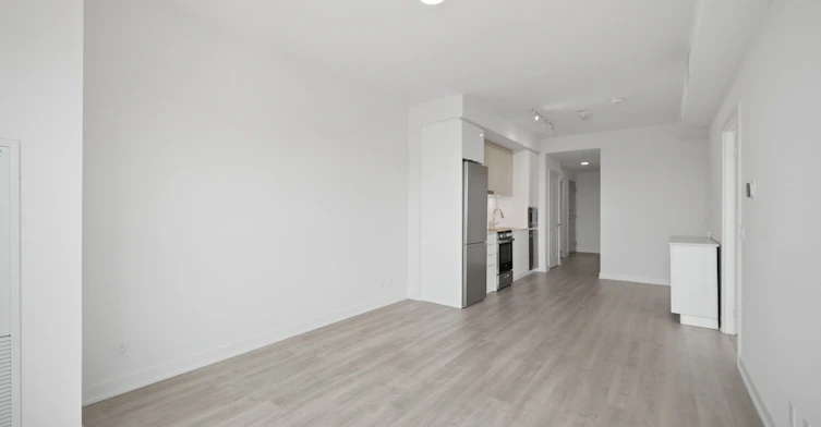 2002-30 Upper Mall Way, Vaughan, ON, L4J 0L7 - 14
