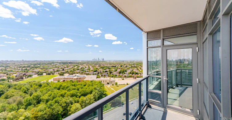 2002-30 Upper Mall Way, Vaughan, ON, L4J 0L7 - 17
