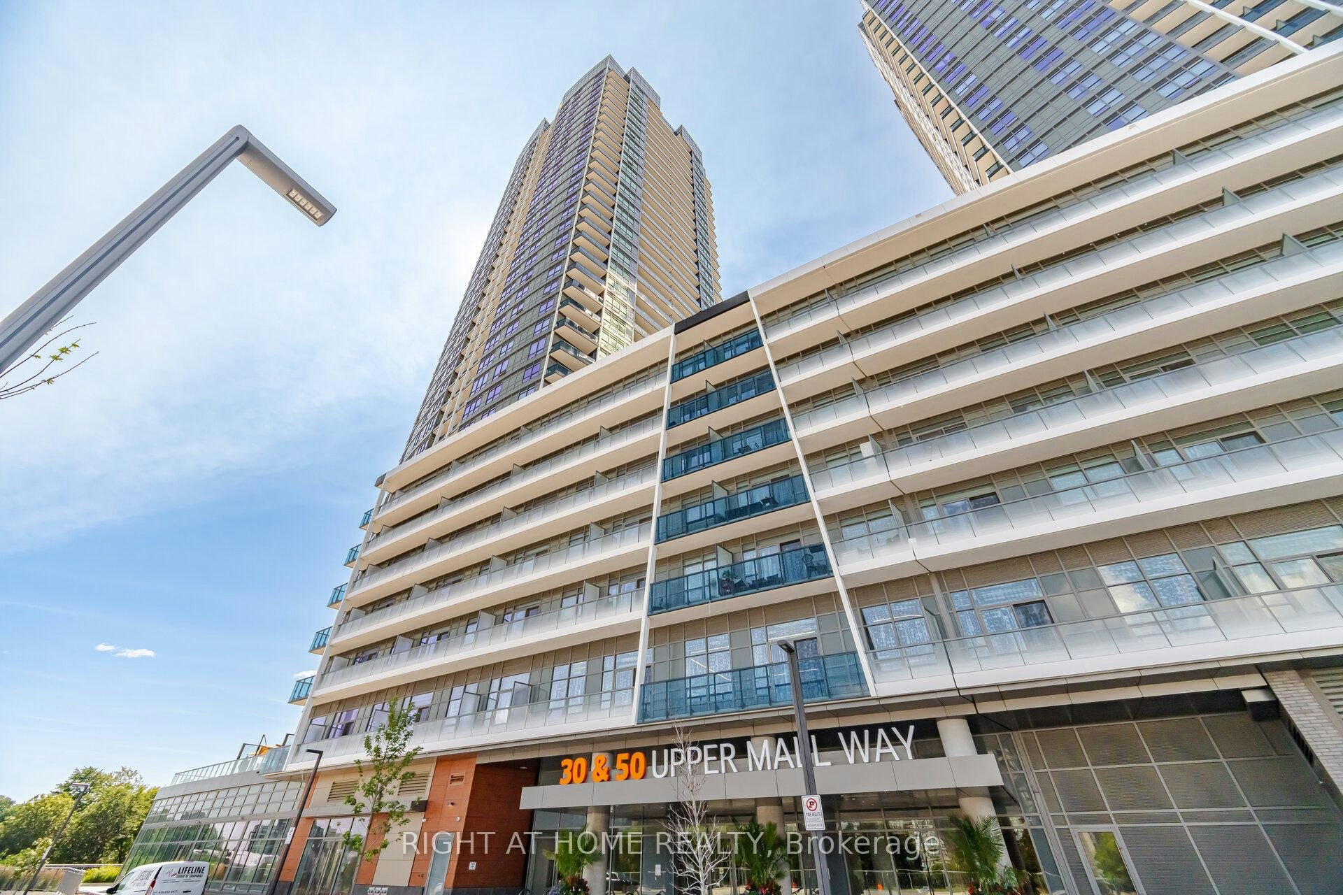 2002-30 Upper Mall Way, Vaughan, ON, L4J 0L7 - 2