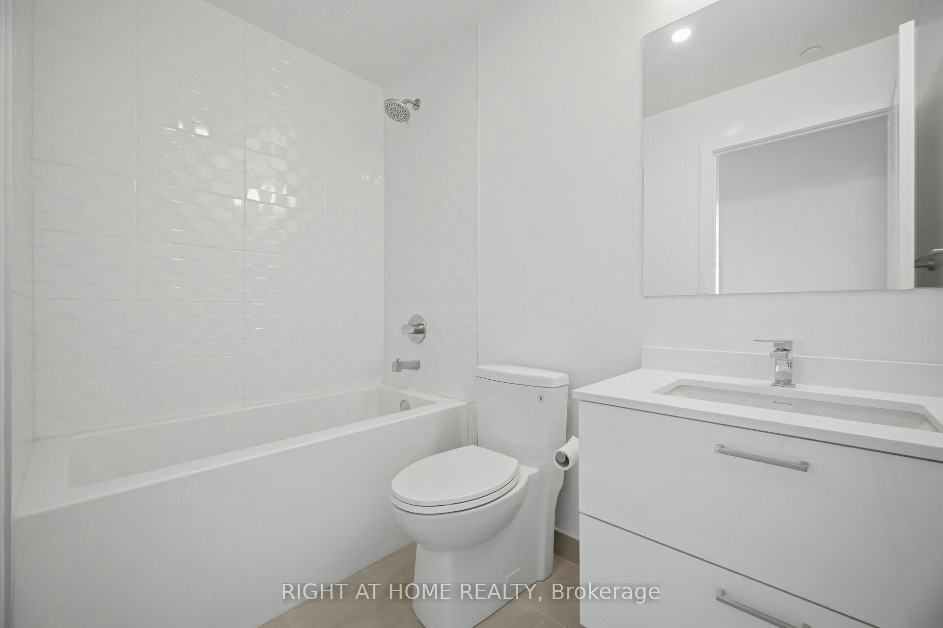 2002-30 Upper Mall Way, Vaughan, ON, L4J 0L7 - 26