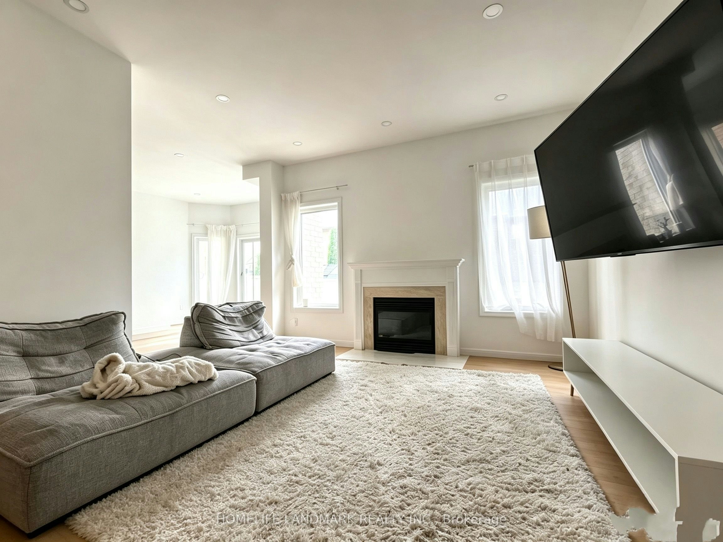 61 Mahogany Forest Drive, Vaughan, ON, L6A 0T1 - 4