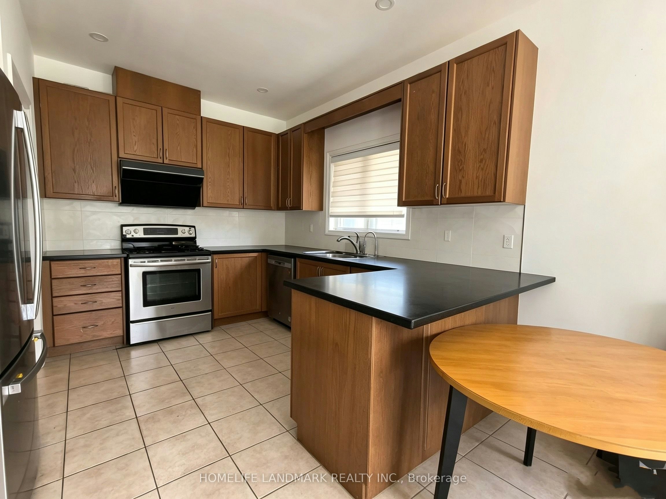 61 Mahogany Forest Drive, Vaughan, ON, L6A 0T1 - 6