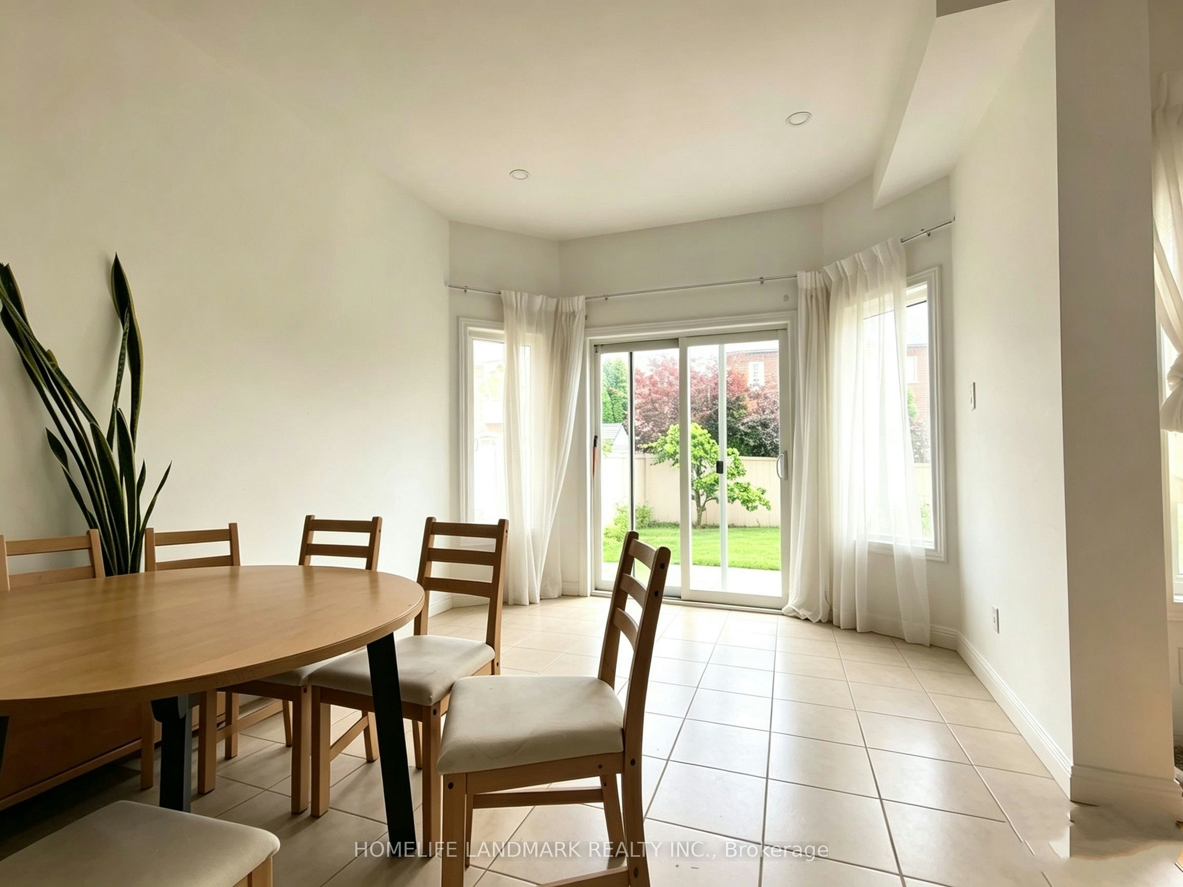 61 Mahogany Forest Drive, Vaughan, ON, L6A 0T1 - 5