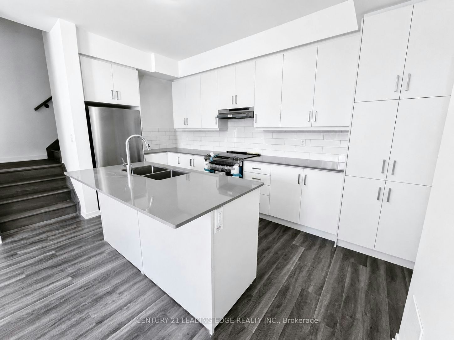 137-11 Almond Blossom Mews, Vaughan, ON, L4K 5Z8 - 2