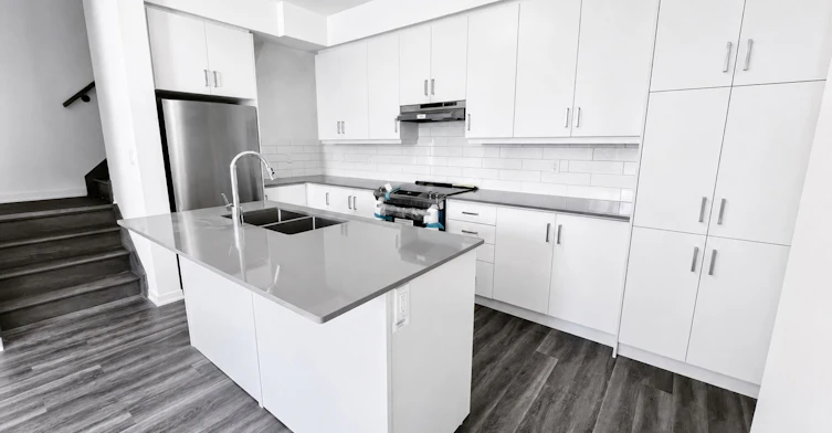 137-11 Almond Blossom Mews, Vaughan, ON, L4K 5Z8 - 2