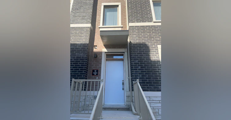137-11 Almond Blossom Mews, Vaughan, ON, L4K 5Z8 - 12