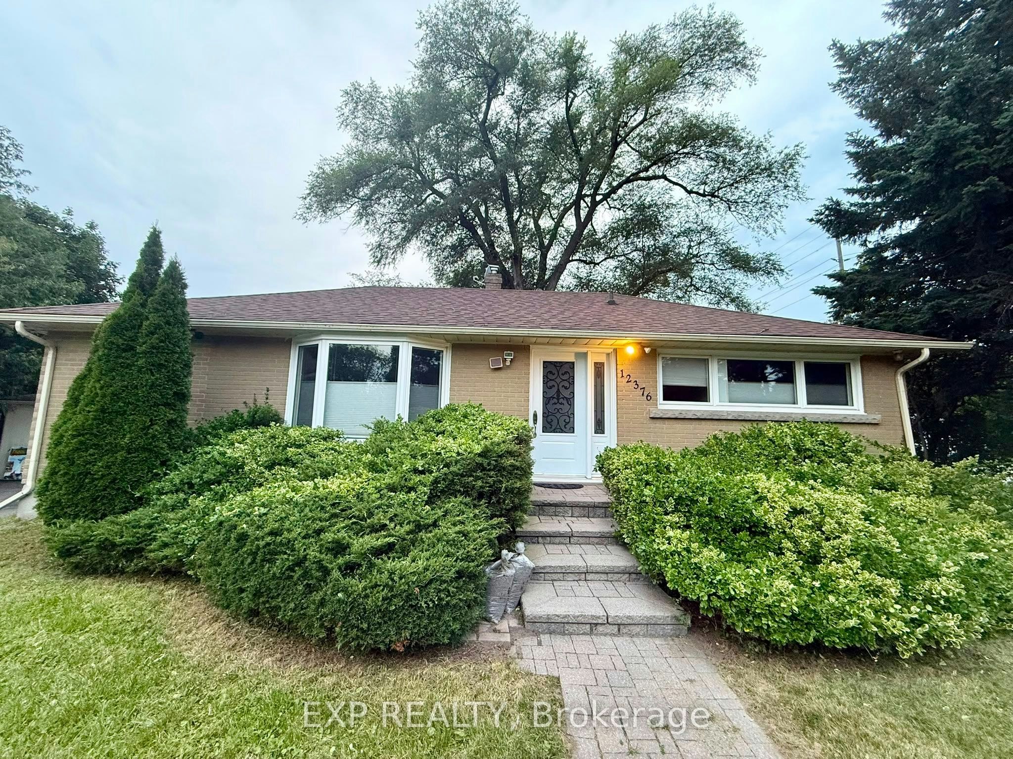 12376 Tenth Line, Whitchurch-Stouffville, ON, L4A 4Z5