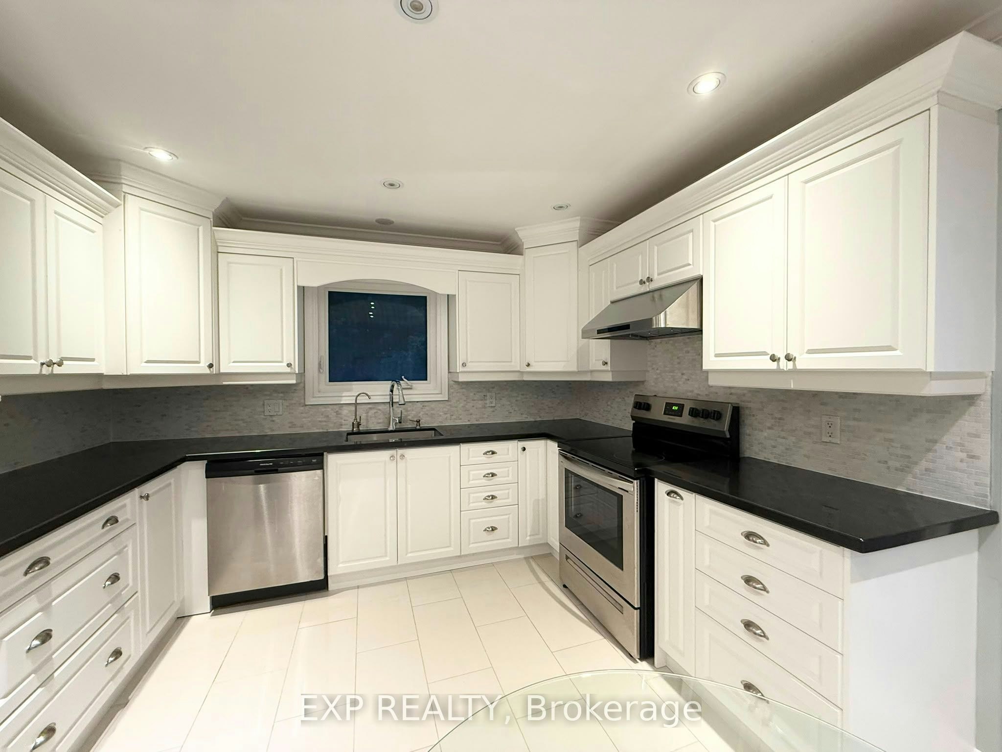 12376 Tenth Line, Whitchurch-Stouffville, ON, L4A 4Z5 - 3