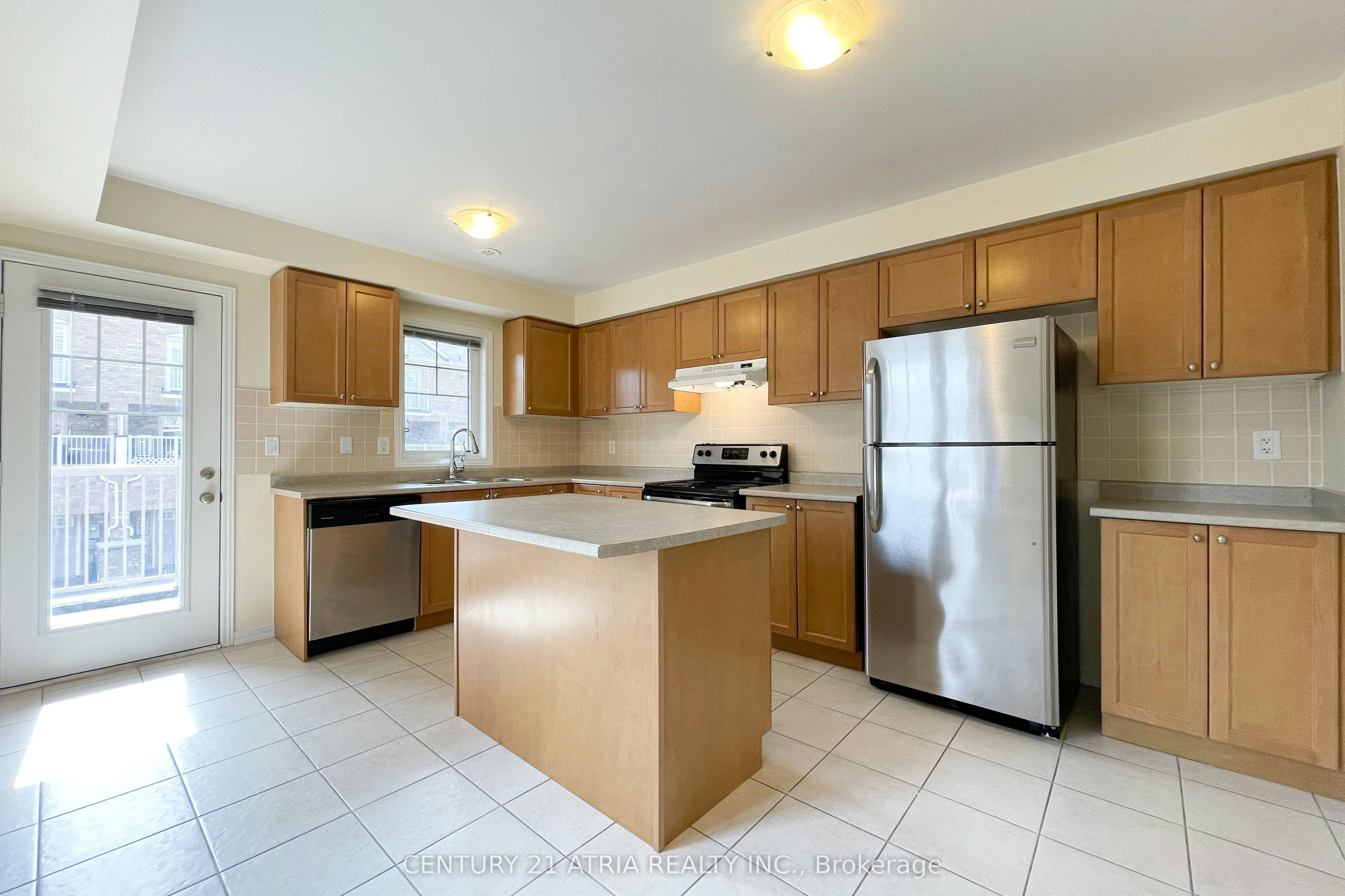 5295 Major Mackenzie Drive E, Markham, ON, L6C 0N3 - 9