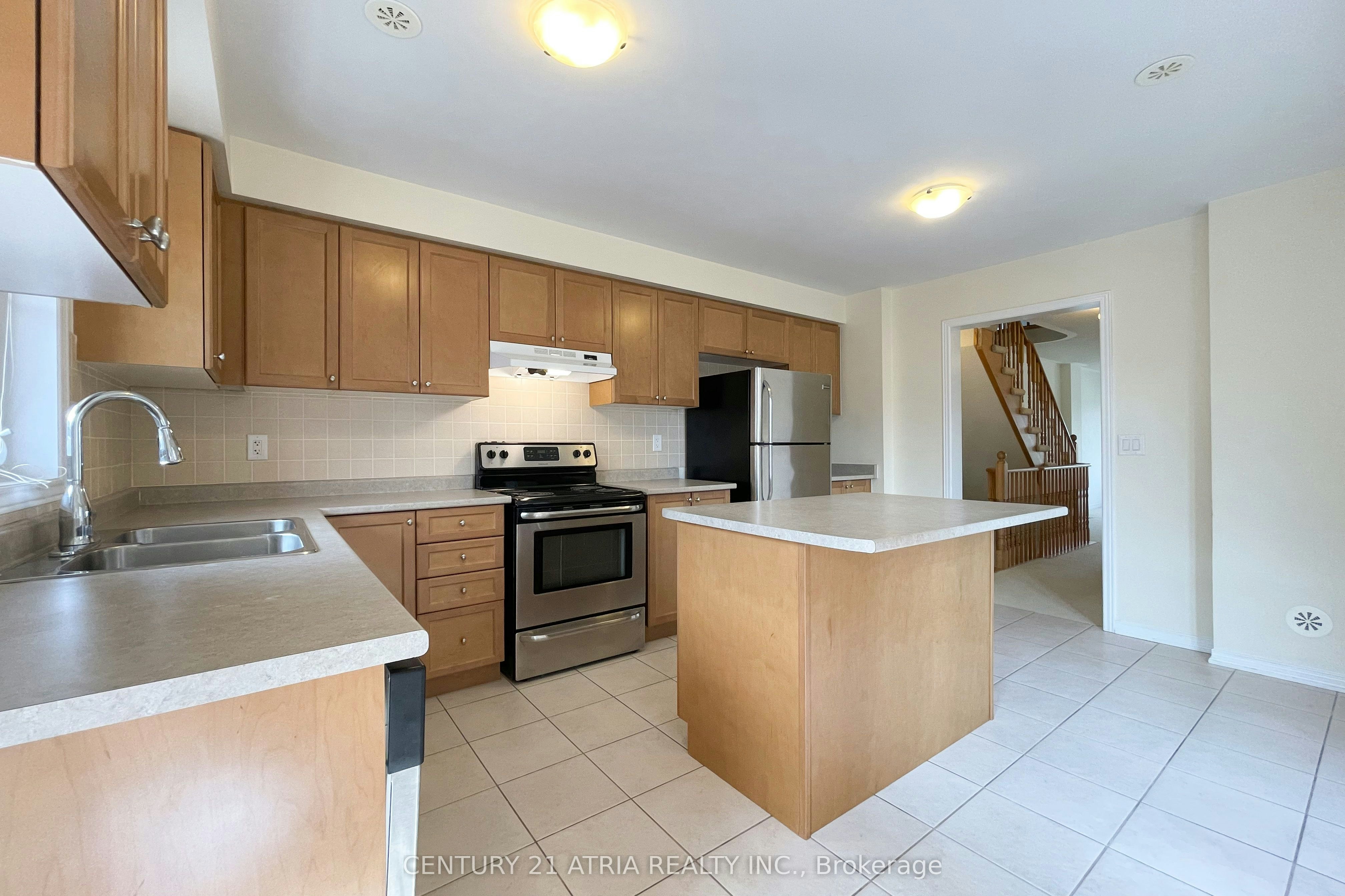 5295 Major Mackenzie Drive E, Markham, ON, L6C 0N3 - 11