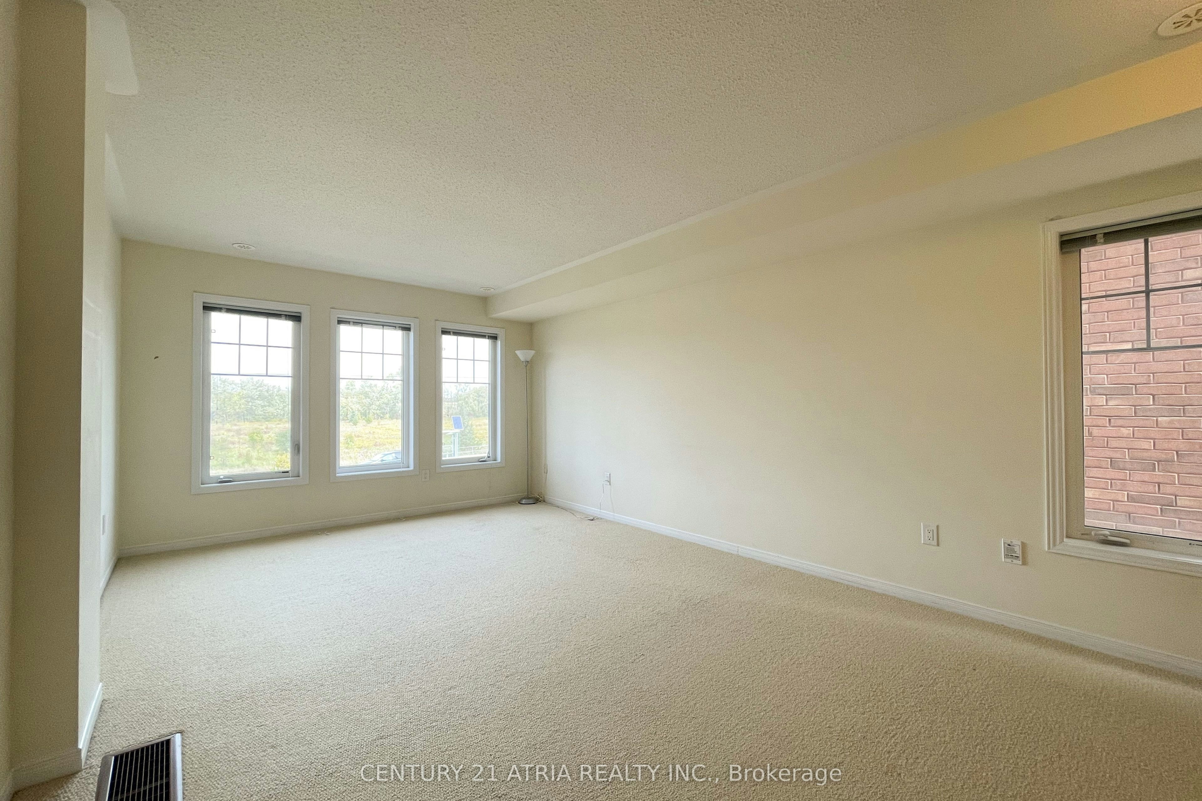 5295 Major Mackenzie Drive E, Markham, ON, L6C 0N3 - 7
