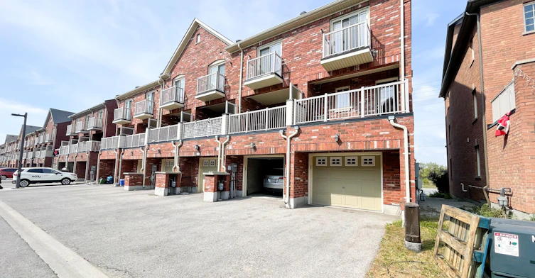 5295 Major Mackenzie Drive E, Markham, ON, L6C 0N3