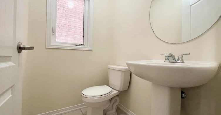 5295 Major Mackenzie Drive E, Markham, ON, L6C 0N3 - 4