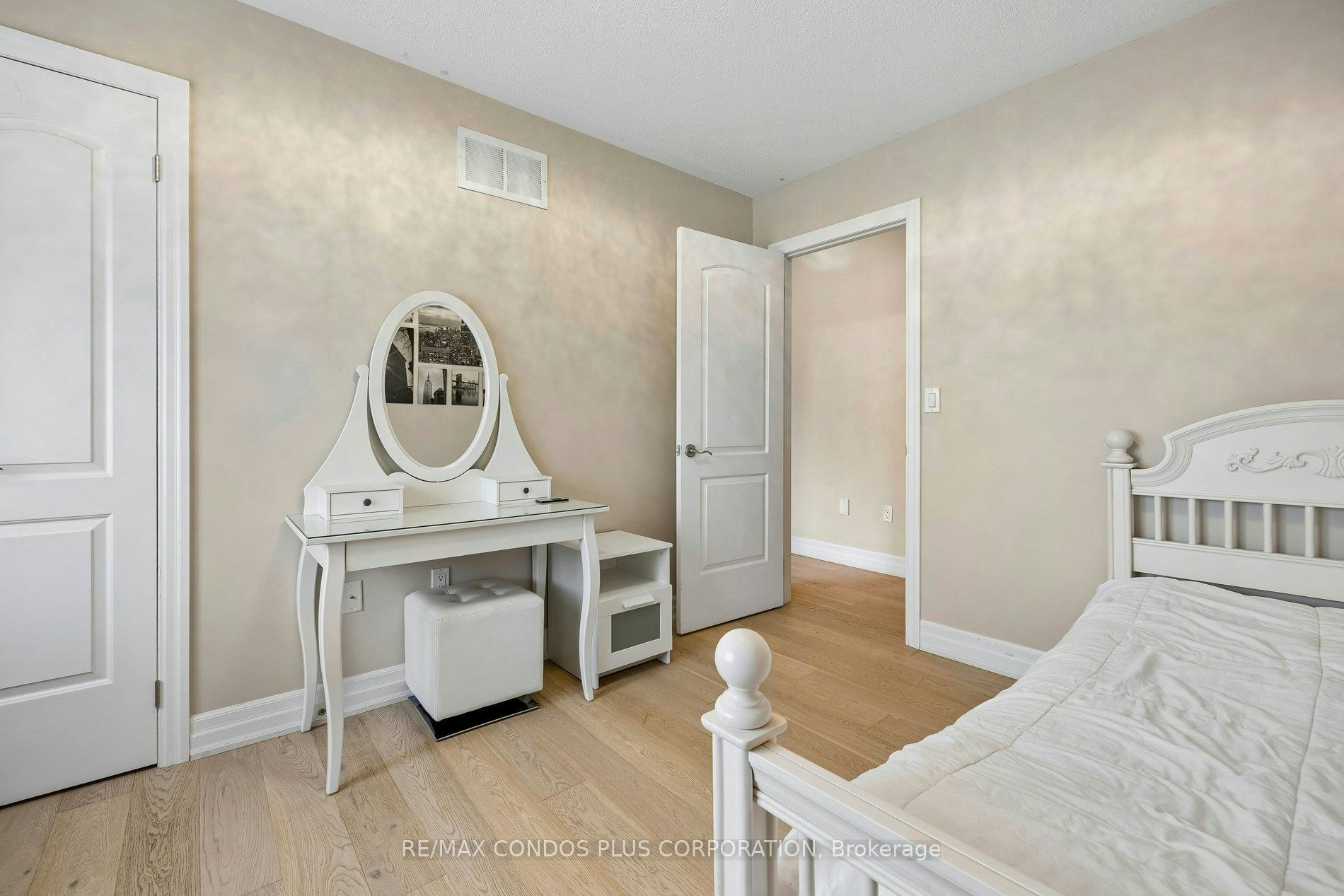 96 North Park Road, Vaughan, ON, L4J 0G8 - 28