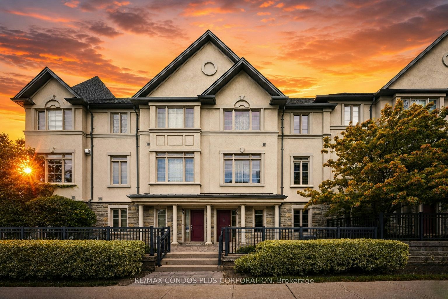 96 North Park Road, Vaughan, ON, L4J 0G8