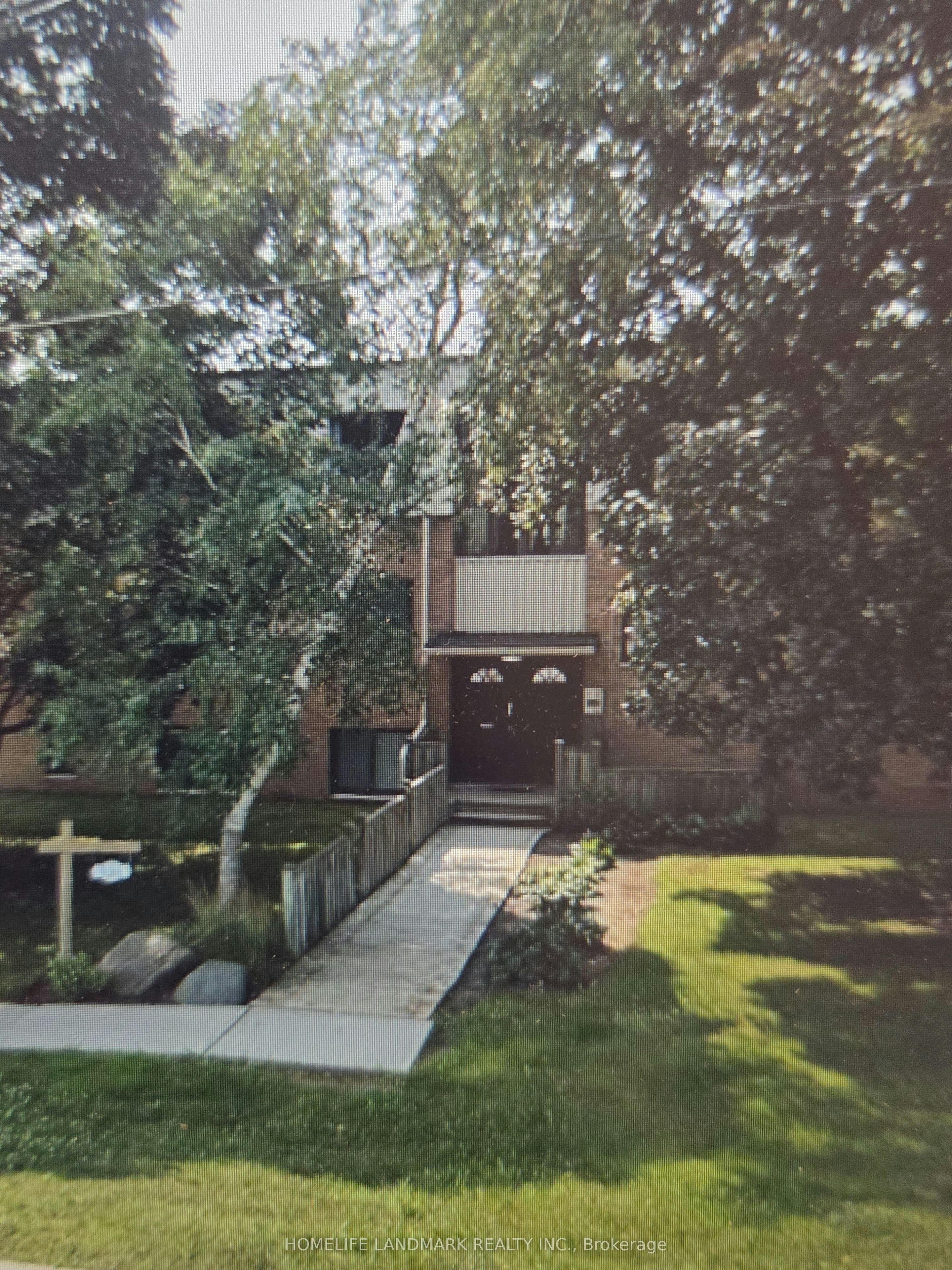 12-136 Scanlon Avenue, Bradford West Gwillimbury, ON, L3Z 1G6