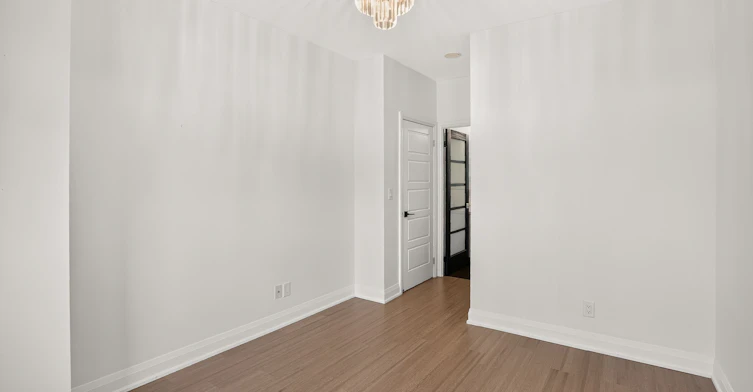 116-8228 Birchmount Road, Markham, ON, L3R 1A6 - 21