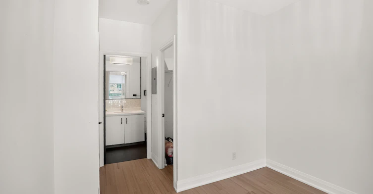116-8228 Birchmount Road, Markham, ON, L3R 1A6 - 22
