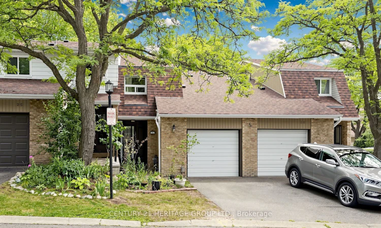 27 Dunkeld Way