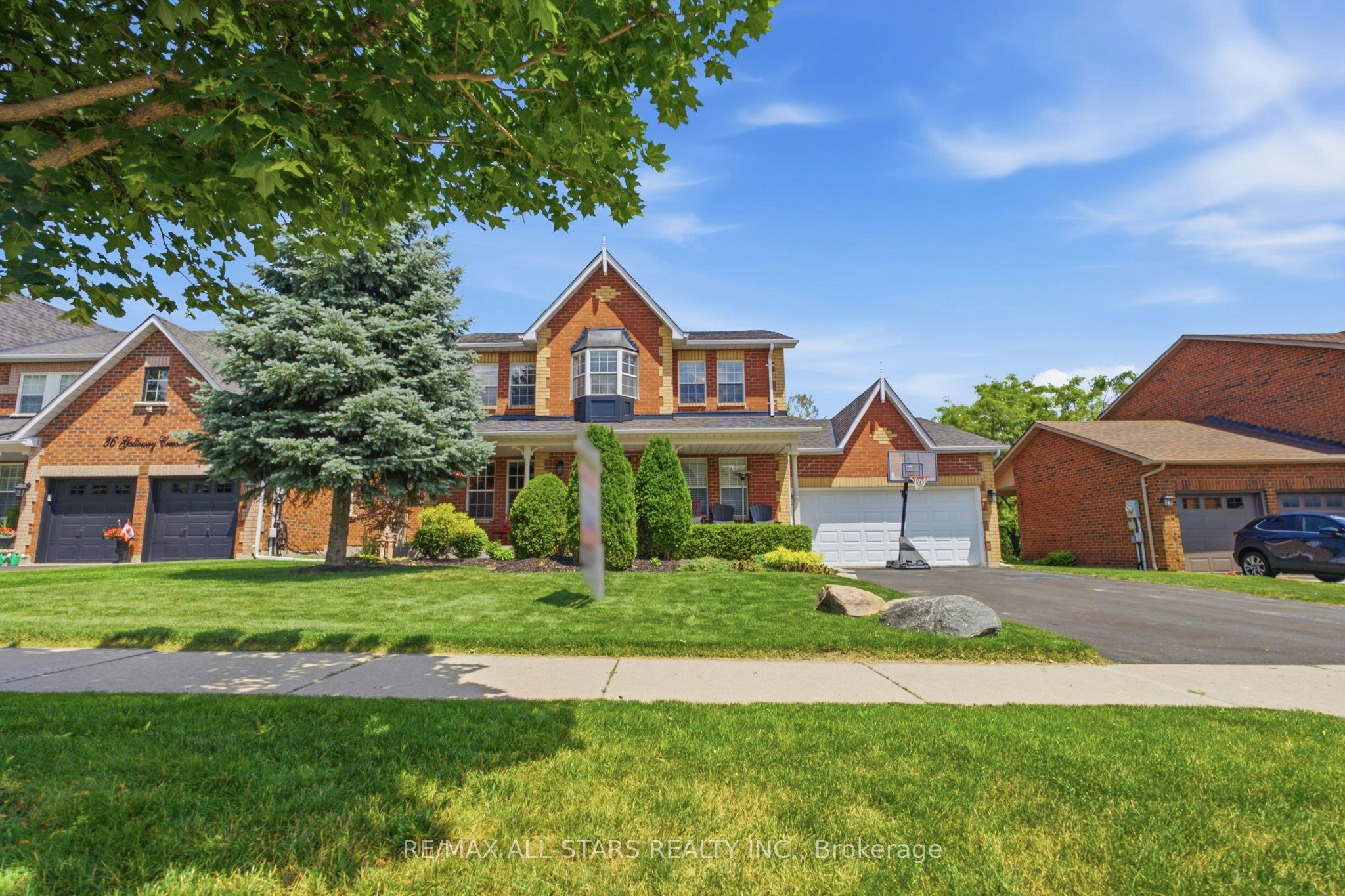 38 Galloway Crescent, Uxbridge, ON, L9P 1W8
