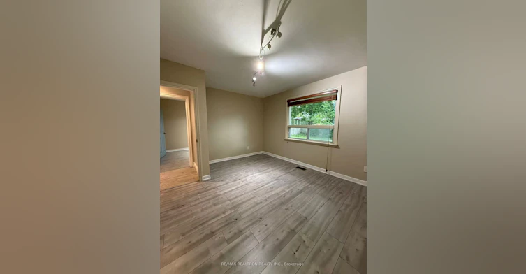 47 Beaverton Road S, Richmond Hill, ON, L4C 2H5 - 6