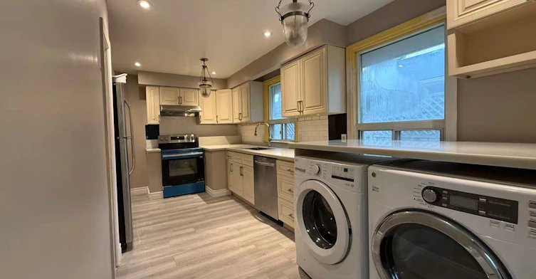 47 Beaverton Road S, Richmond Hill, ON, L4C 2H5 - 4